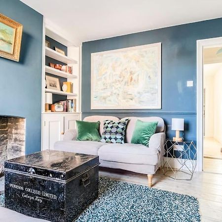 Boat House, Relax In A Whitstable Fisherman'S Cottage Exteriör bild